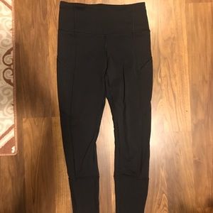 Lululemon black leggings